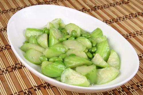 吃瓜配的图片,一场视觉盛宴的味蕾之旅  第2张