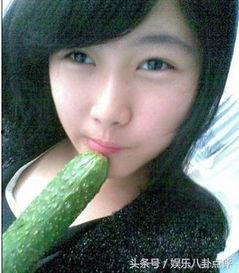 美妞吃瓜样子,笑料百出，一场视觉盛宴！  第3张